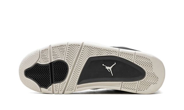 Air Jordan 4 RM Light Bone Keesef