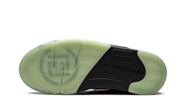 Jordan 5 Retro Low Clot Jade Jordan 5 Retro Low Clot Jade Keesef
